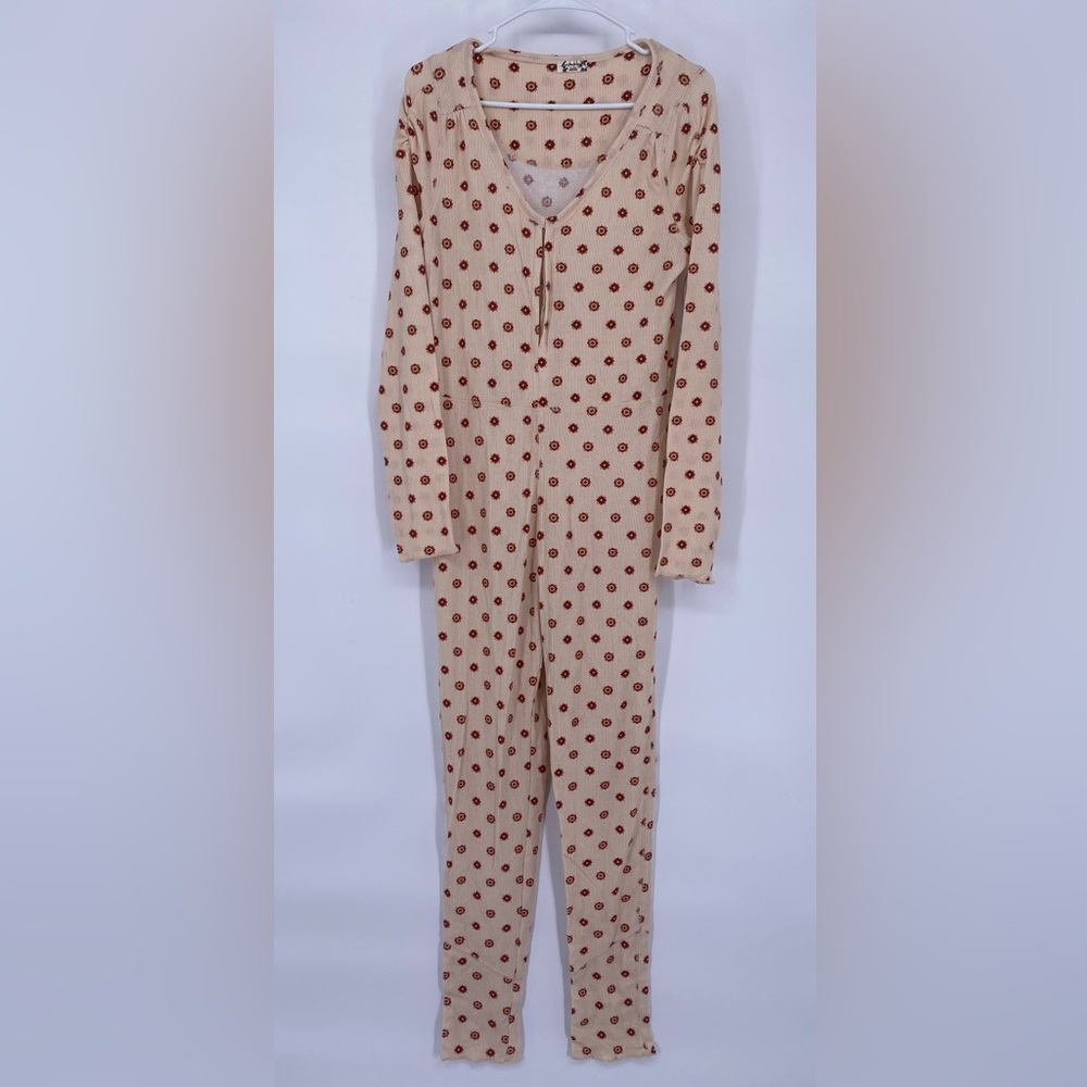 Free People NWT Tan & Orange Ribbed Pajamas Onesie Loungewear Long Sleeve - Picture 1 of 5